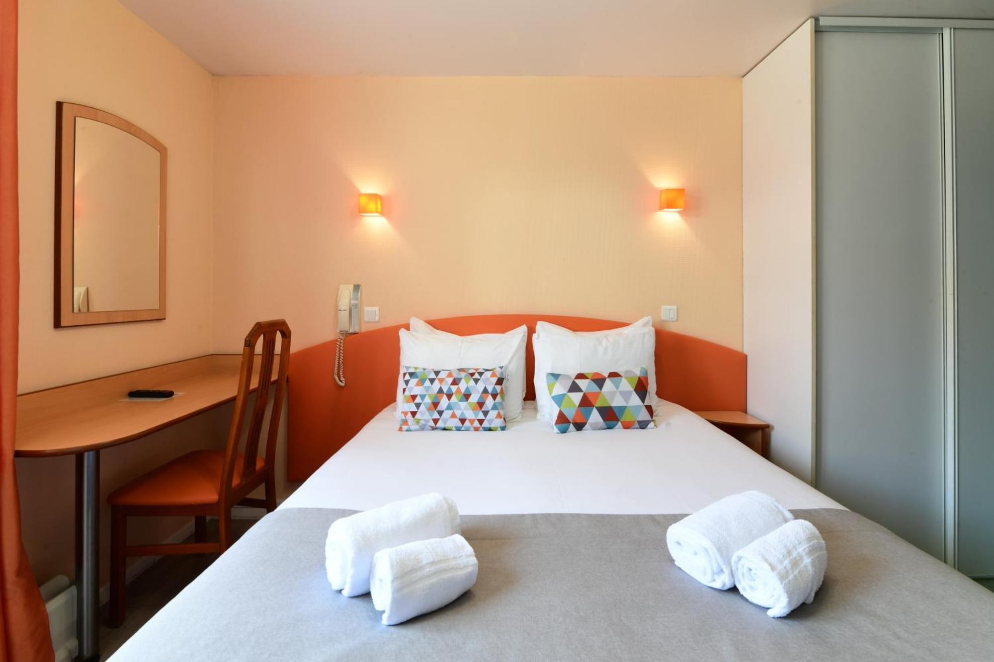 מימיזן-פלאז' Logis Hotel De France מראה חיצוני תמונה